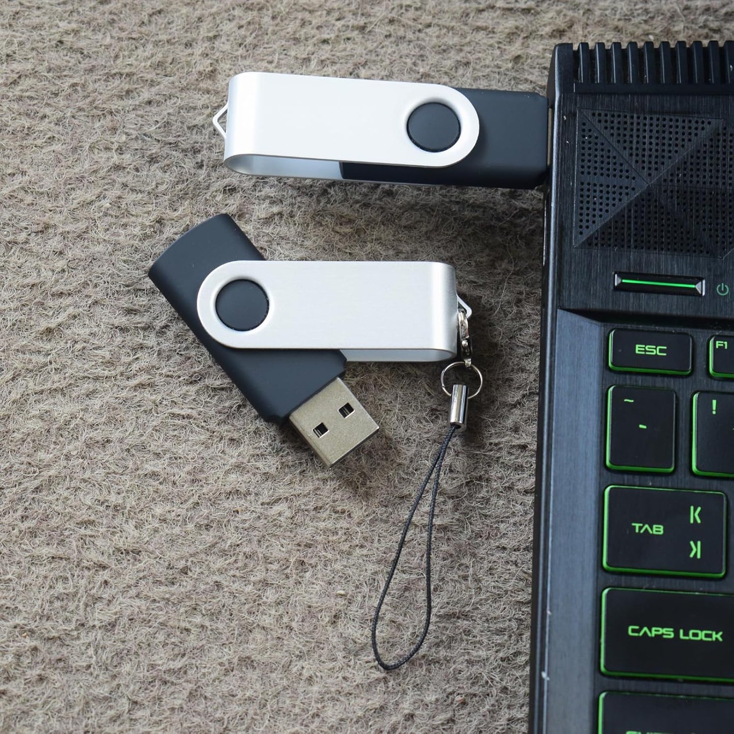 lcwamy 8GB Flash Drives 50 Pack USB Drives Bulk USB Flash Drive 50 Pack Thumb Drive Pack Flash Drive Bulk Memoria USB CupShadow (Black, No Logo)